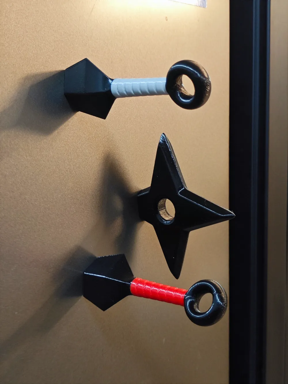 Imãs de Kunai e Shuriken